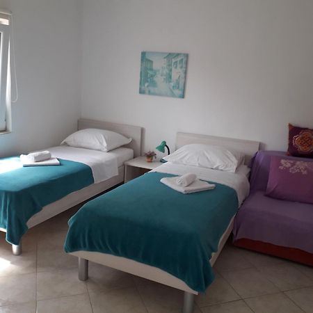 Apartmani Lena Šibenik Eksteriør billede